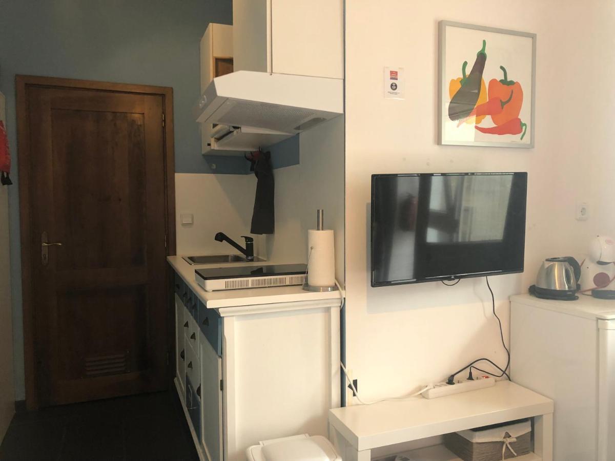 A Casa Amarela Apartment Pinheiro de Coja Luaran gambar
